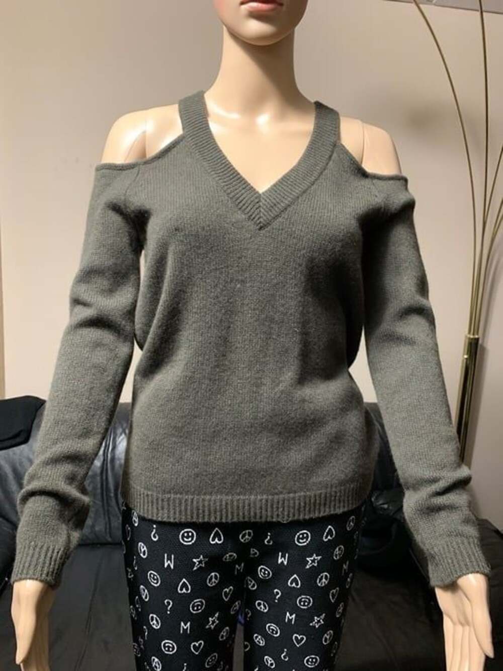 NWT Dark military green sweater from Sea Blue, cashmere, size S